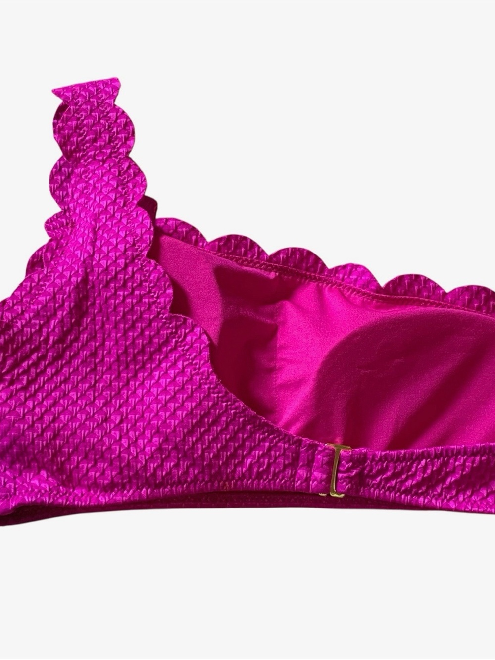 One-Shoulder Scallop-Edge Bikini Top in Magenta - Picture 2 of 5